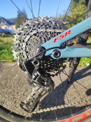 Specialized Stumpjumper CF Expert 2019 M + Extras