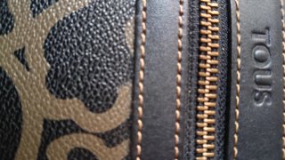 Clutch Tous Negro y Marrón