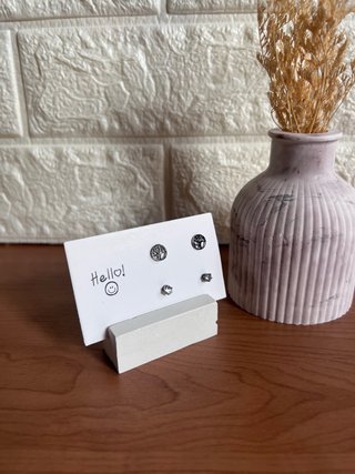 Pendientes de tapón plateados