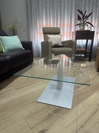 Mesa de Centro de Cristal y Metal