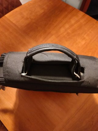 Mochila Negra con Asa y Bandolera