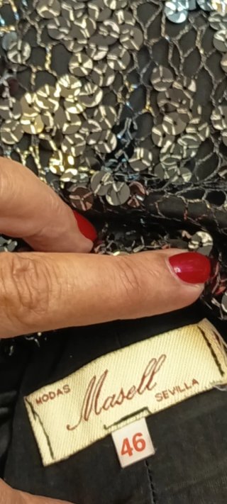 Conjunto corpiño lentejuelas negro y plata
