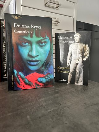Pack libros: Memorias de Adriano + Cometierra