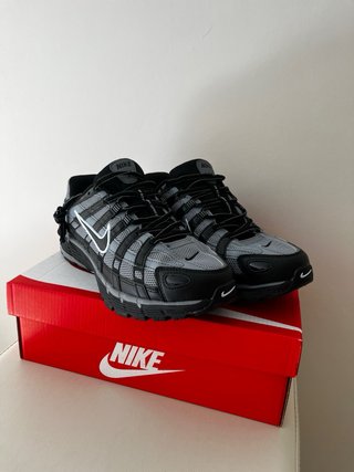 Zapatillas Nike P-6000 Black/Carbon Ash