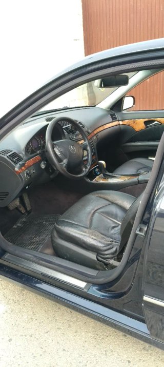Mercedes-Benz Clase E 2004