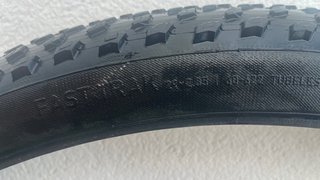 Cubierta Specialized Fast Trak 29x2.35