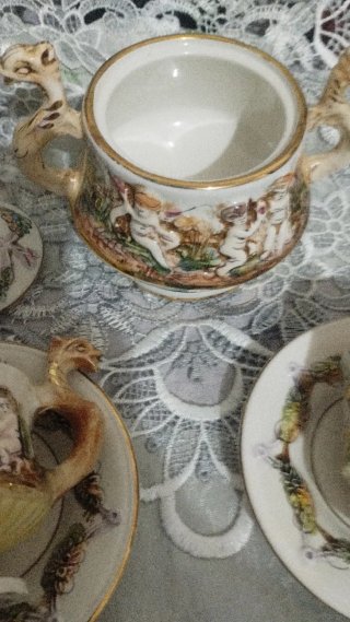 Set Caffè Capodimonte Porcellana Oro
