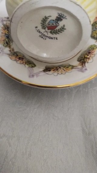 Set Caffè Capodimonte Porcellana Oro