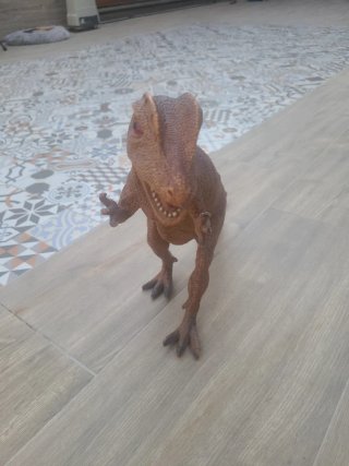 Figura de Dinosaurio Tiranosaurio