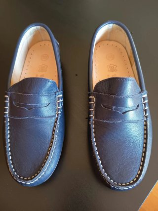 Mocasines de Piel Azul Daf. Talla 33