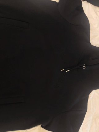 Sudadera Tommy Hilfiger Negra con Rayas Rojas