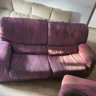 Sofá de tela estampado