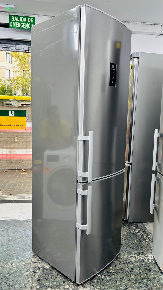 Nevera Electrolux