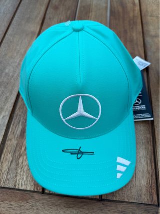 Gorra Mercedes Firmada