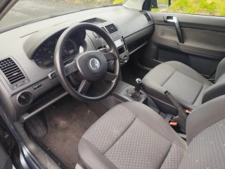VOLKSWAGEN POLO 1.2 único propietario