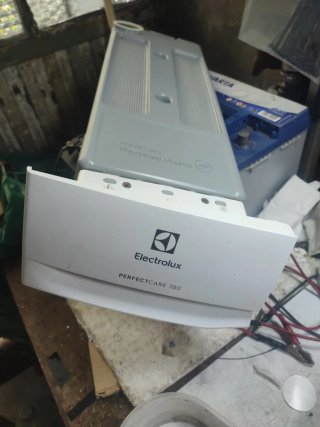 Cajón agua secadora Electrolux PERFECTCARE 700