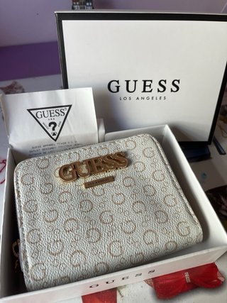 Cartera Guess