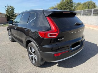 Volvo XC40 T4 Recharge Core Bright | Techo panorám