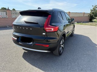 Volvo XC40 T4 Recharge Core Bright | Techo panorám