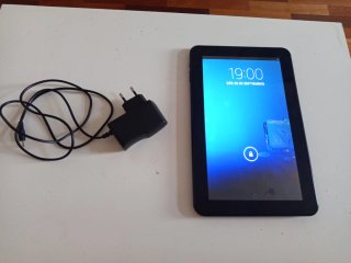 Tablet Woxter DX 100