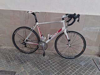Giant Defy Bicicleta de Carretera