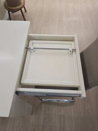 Conjunto Mesa Comedor y 4 Sillas