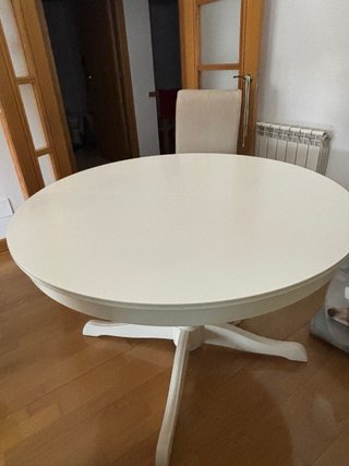 Mesa de Comedor Redonda Blanca