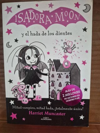 Isadora Moon y el hada de los dientes