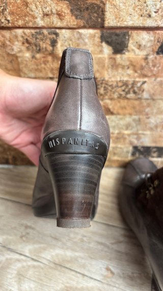 Botines de Piel Marrones