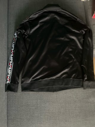 Sudadera Fila Negra y Blanca Hagan sus ofertas