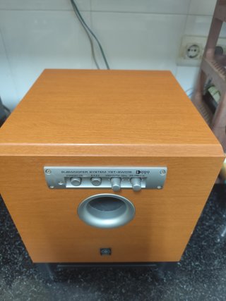 Subwoofer Yamaha YST-SW015