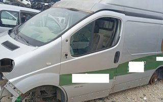 Paragolpes tras nissan 311788 primastar avantour