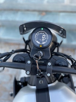 Brixton Crossfire 125 LC