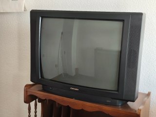 Televisor Mitsubishi Negro