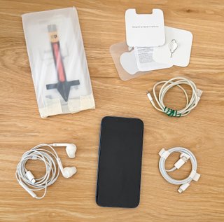 iPhone 13 256GB Azul + Accesorios