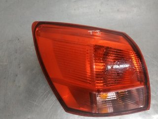 Piloto tras izq 26555jd000 nissan qashqai 461421