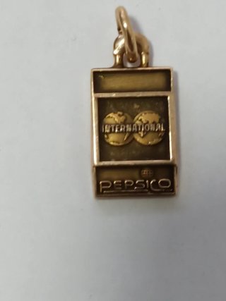 Colgante Oro 10K PepsiCo