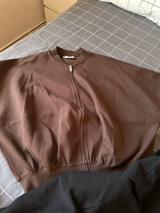 2 Sudaderas Zara con Cremallera
