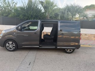 Peugeot Traveller 2018