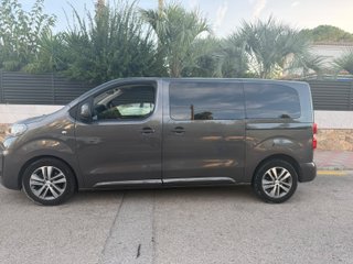 Peugeot Traveller 2018