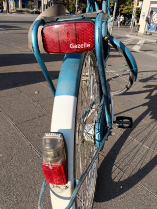 Bicicleta holandesa "Gazelle" urbana omafiets