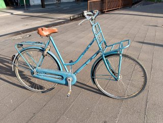 Bicicleta holandesa "Gazelle" urbana omafiets