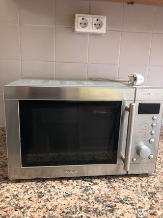 Microondas Taurus Plateado