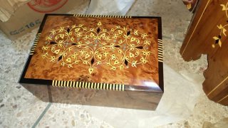 Caja de Madera Artesanal