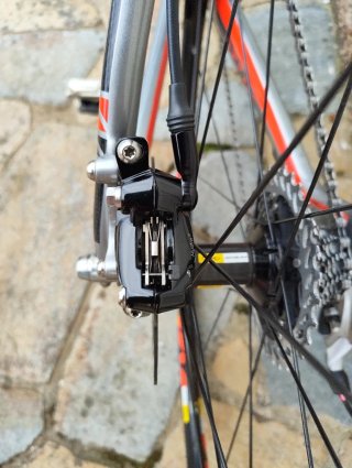Bicicleta de carretera Felt Z4 Disc