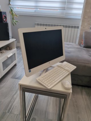 PC Ordenador - Pantalla HP 22" - TODO EN UNO