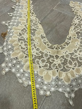 Gran cuello/esclavina de encaje antiguo