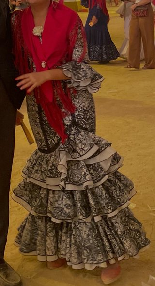 Traje de flamenca Roal blanco y negro