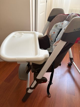 Trona infantil multiposición