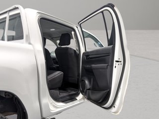 Toyota Hilux 2.4 D-4D Cabina Doble GX